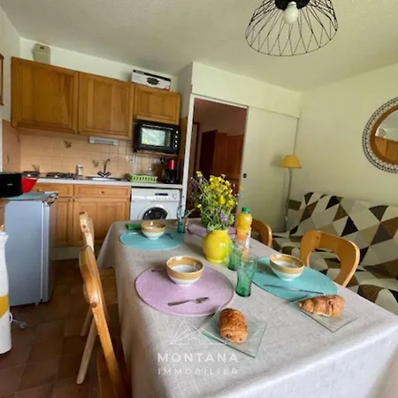 T2 + Coin Nuit Au Grand-bornand, Parking Inclus - Fr-1-458-204 Appartement *